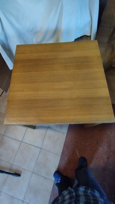 Mesa de Jantar com cadeiras