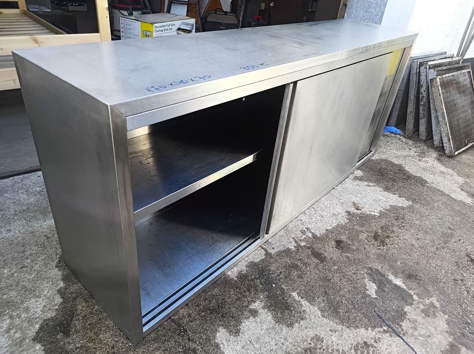 Armário de parede inox