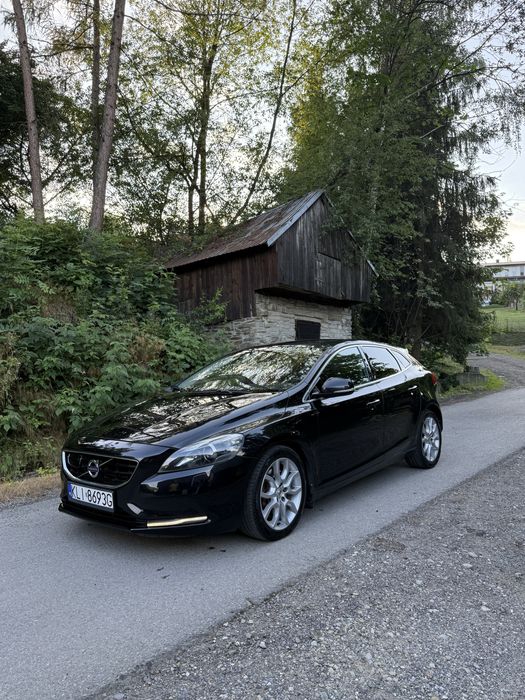 Volvo V40 D4 2012