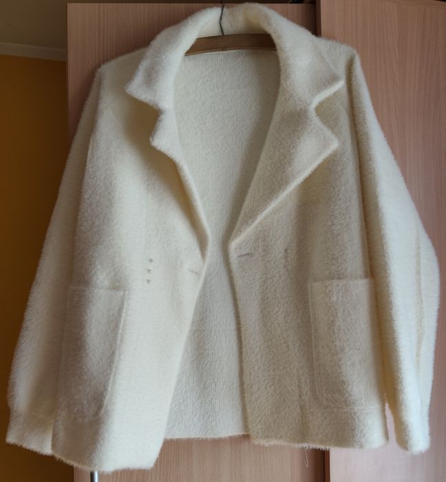 Futerko białe alpaka