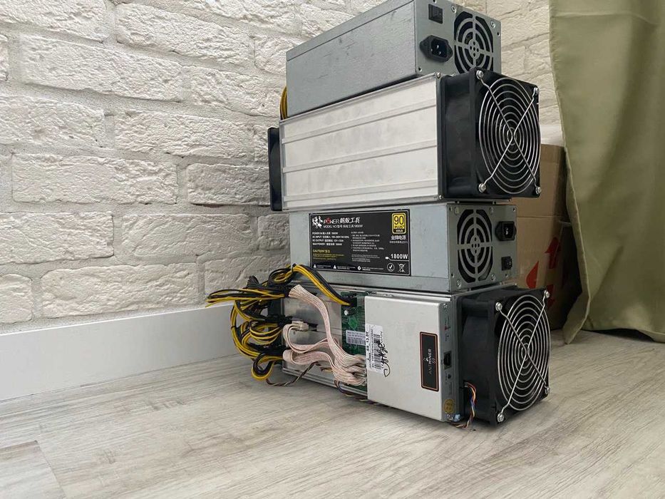 Antminer S9 13.5 Th + Блок питания (идеальное состояние)