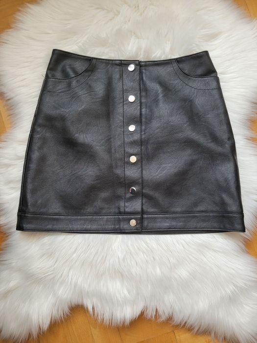 Czarna spódnica TOPSHOP