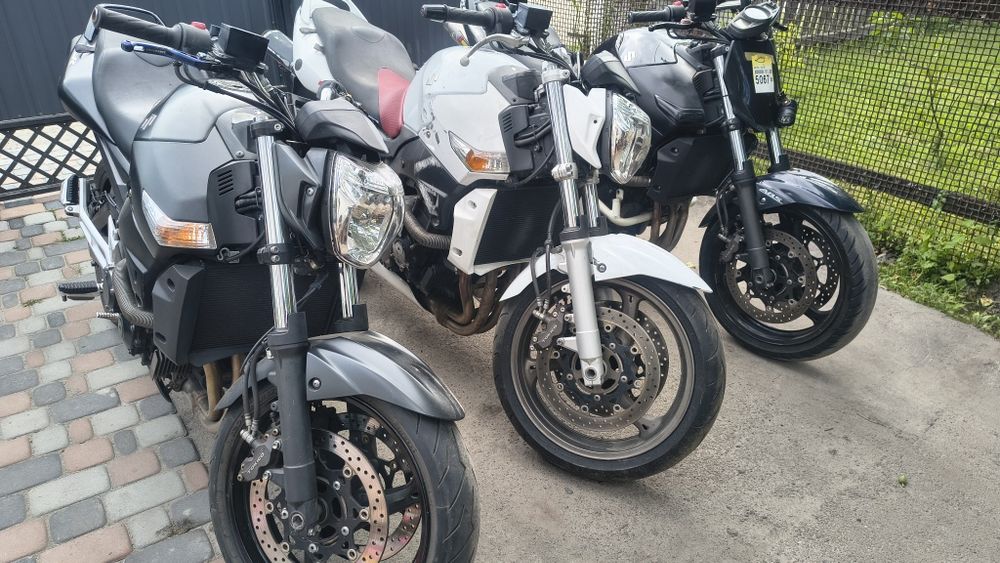Вилка, пера траверси Suzuki gsr 600 400