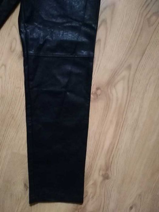 Nowe spodnie Vila 36 S 8 Woskowane luźne ekoskóra skaja czarne