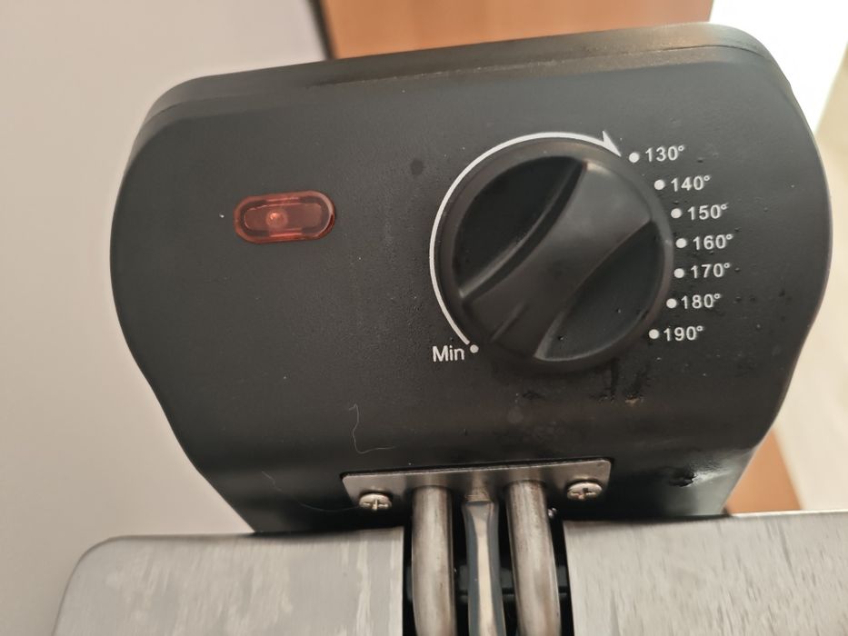 Frytkownica Olejowa Tradycyjna na Olej 2000W mocna 3L, użyta 2 razy!