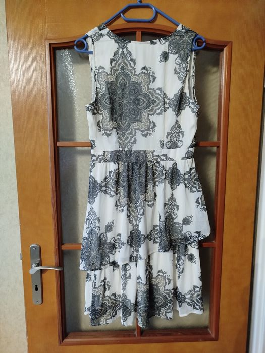 Nowa sukienka rozm 38