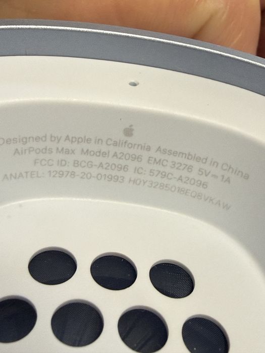 AirPods Max (sky blue) MGYL3RU/A