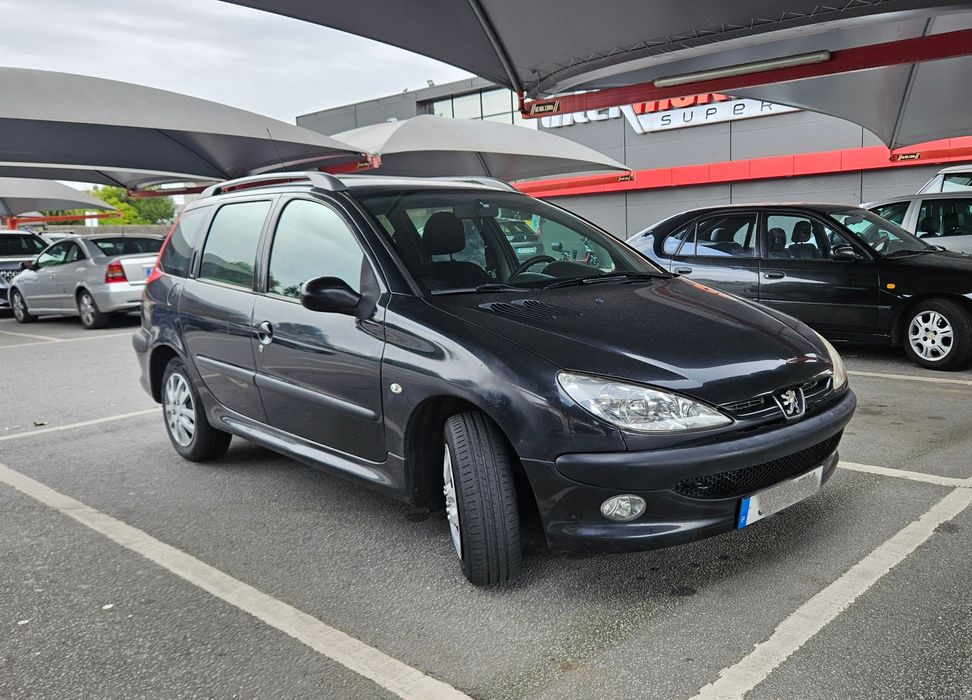 Peugeot 206 SW 2005 com 116.500km
