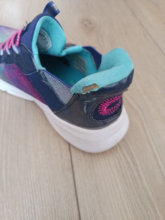 Buty sportowe Skechers Slip-ins 35