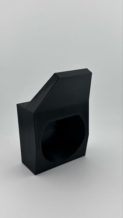 Тримач зарядки Audi e-tron