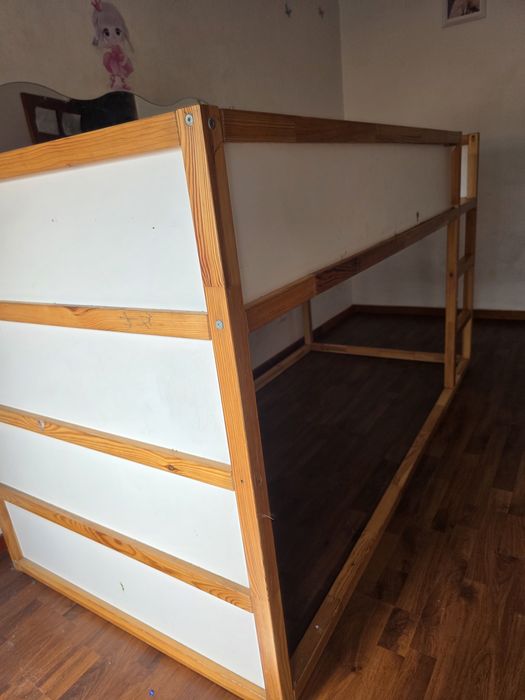 Cama beliche convertível com 2 estrados