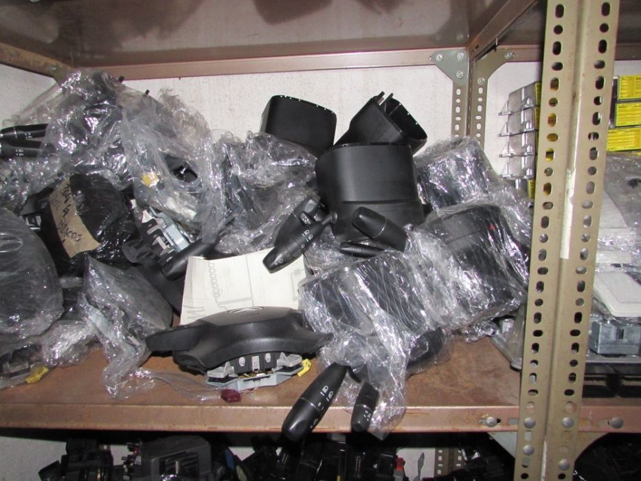 Manetes de Luzes e pisca de vários modelos Mercedes