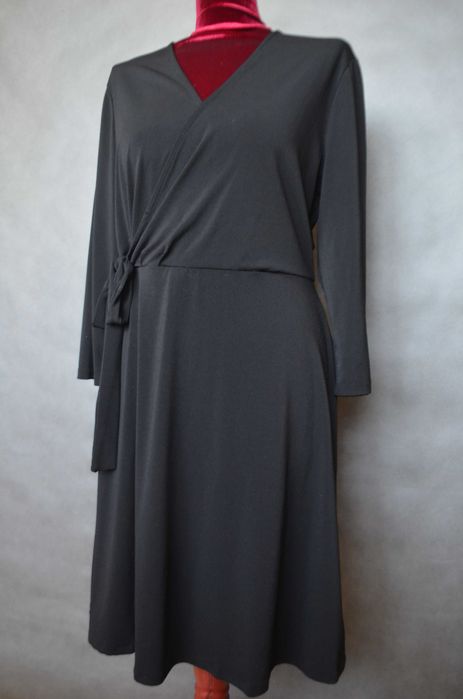 sukienka czarna Kappahl 40L