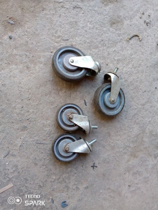 колеса поворотные для тележки кравчучки