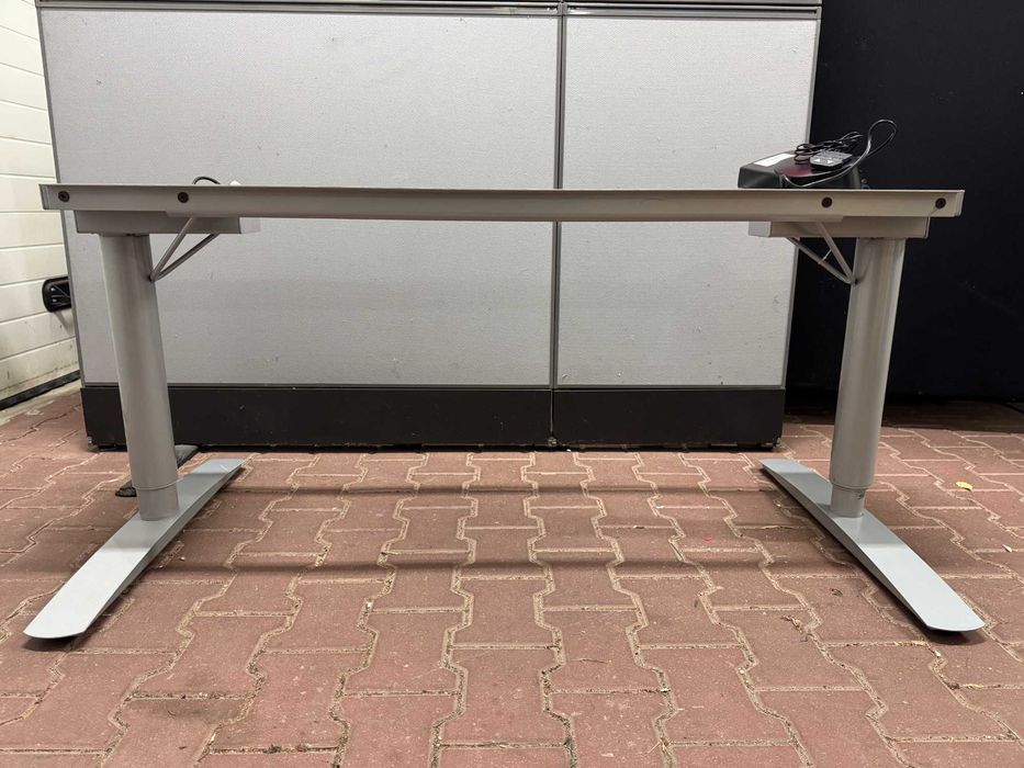 Stelaż z elektryczną regulacją wysokości Linak biurko Linak