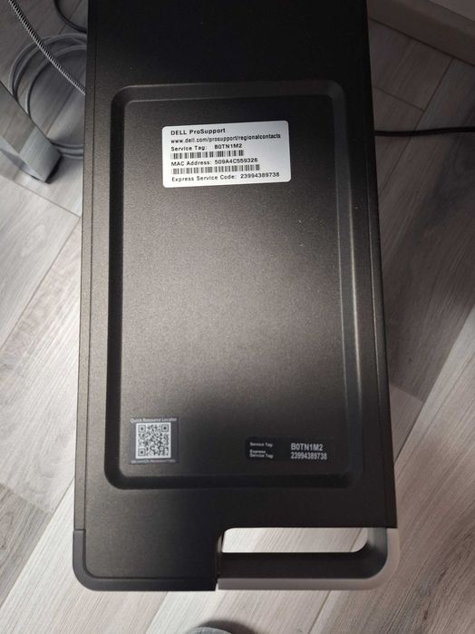 Stacjonarny komputer Dell Precision Tower 5810  Windows 11