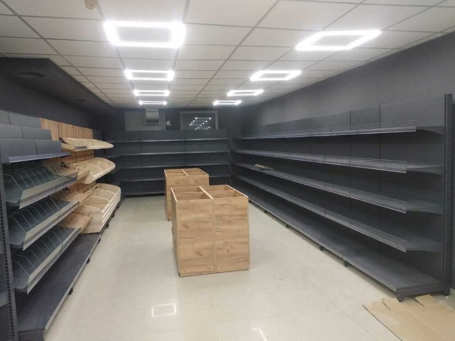 Торгові стелажі. Касові бокси. Прилавки. Торгове обладнання. Вітрини