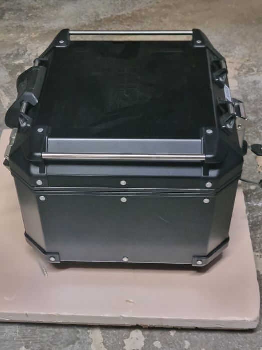 Mala GIVI aluminio 42 givi trekker com acessórios