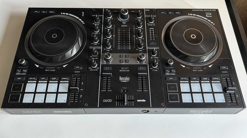 Konsola DJ Hercules Inpulse 500 + TORBA