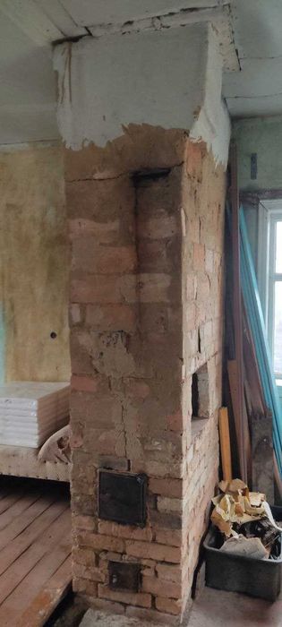 СРОЧНО!Дача в городе. Груба.Свет.Вода.Прописка.Рядом жилые Дома.+Озеро