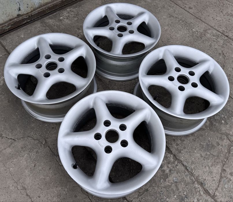 Литые диски Borbet r15 5x112 ET-35 на Mercedes/MINI/Skoda/Volkswagen/Audi/Seat/Galaxy/Transporter T4/Golf/Octavia/Passat/Jetta/Caddy/A4/A6/Touran/100