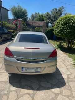 Opel astra twintop cabrio