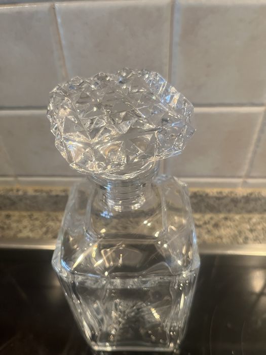Garrafa cristal antiga434814678110709761