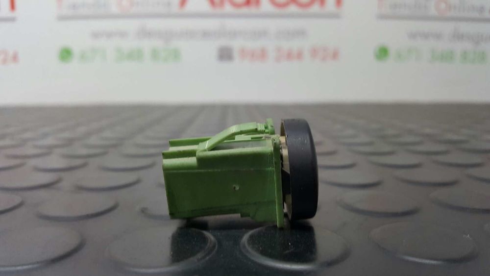 CONTROLE DE BLOQUEIO DE PORTA PEUGEOT PARTNER (S2) COMBI PLUS