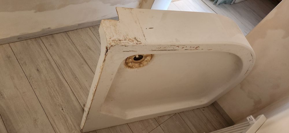 Kabina prysznicowa z brodzikiem