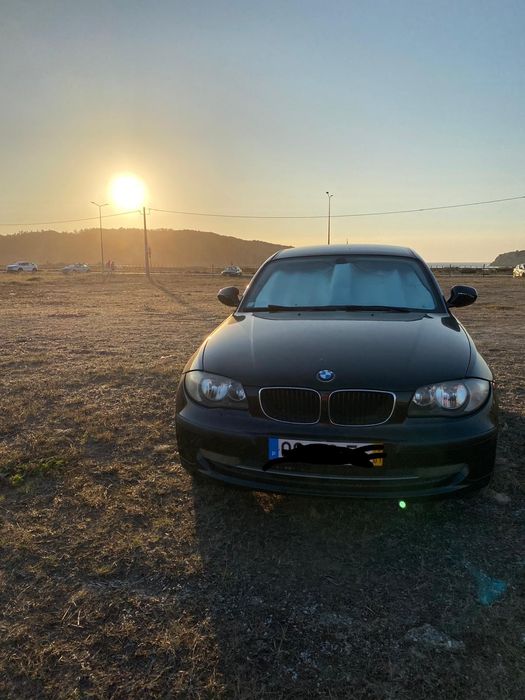 BMW  116D 1.9 equipado com android auto