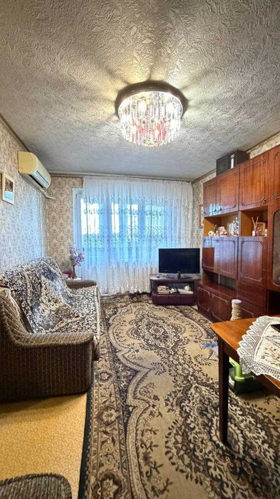 Продаж 2-кімн квартири на Свято-Миколаївській, поруч пр. Поштовий