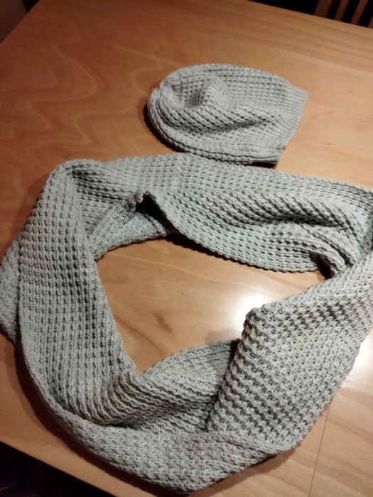 Czapka i komin komplet