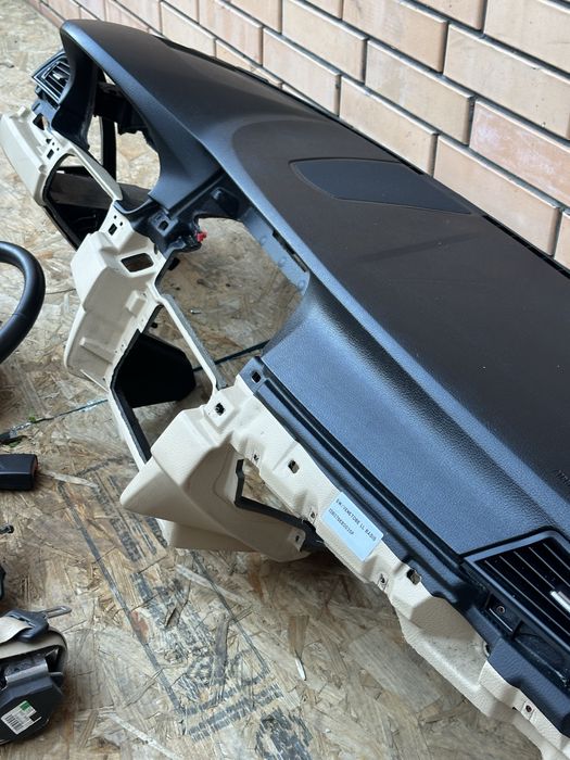 Торпеда Bmw F10 F11 5  series комплект безпеки бмв ф10 подушка, ремні безпеки BMW F10 11