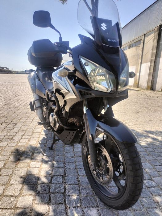 Suzuki V Strom 2010