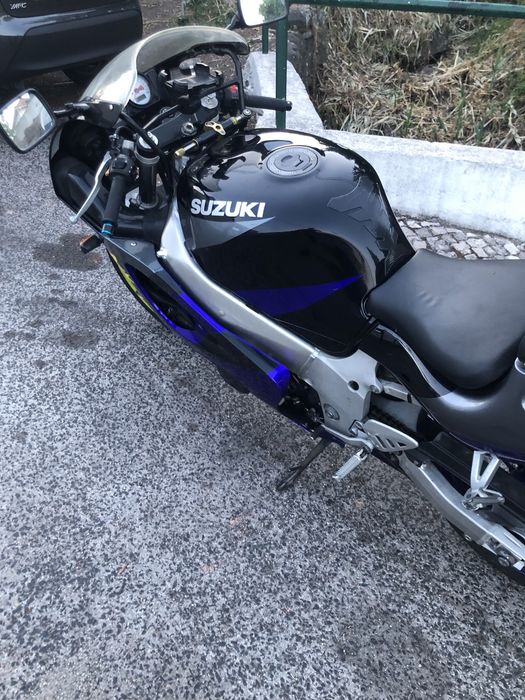 Gsxr600 de 98 muito bom estado