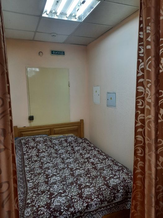 7спальних окремих місць 1500сутки)