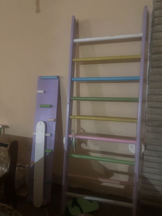 Продам Шведська стінка горка турніки