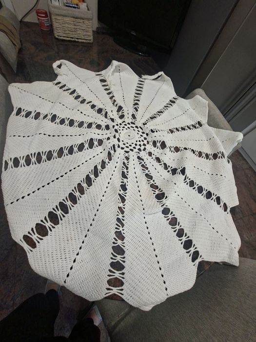 Toalha em renda feita à mão