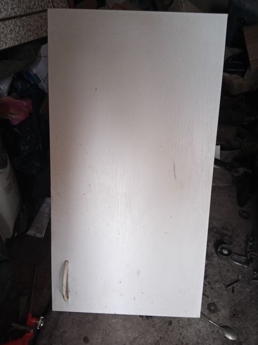 Ящик навесной на кухню или в ванну