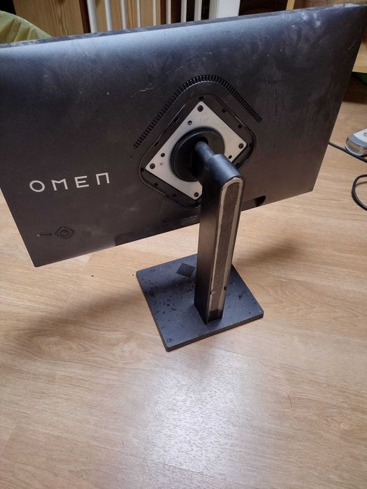 Ecrã HP OMEN 24 23.8" IPS FullHD (Tela Não está a funcionar)