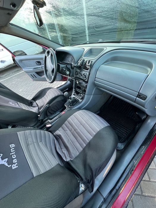 Renault Laguna 1996 VIN VF1B56BK512755345 фото оголошення 8 з 10