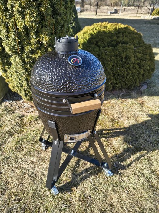 Grill Komado BBQ