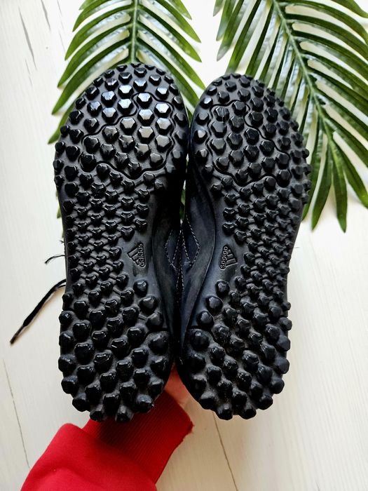 Сороконіжки для хлопчика adidas(оригінал), розмір 34, бутси футбольні для хлопчика