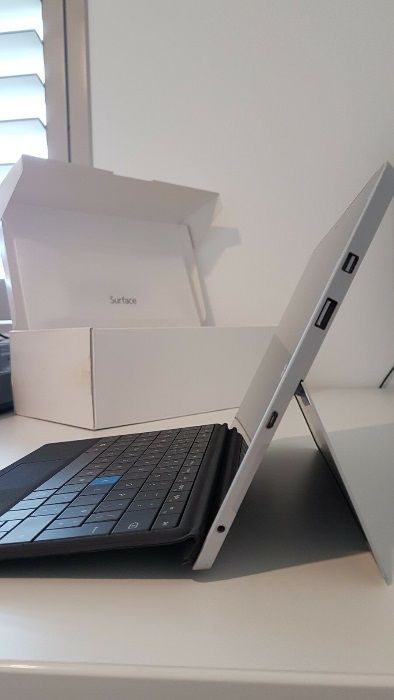 Microsoft Surface 3, 64 GB de Wi-Fi. + Caneta, Tipo Capa, Doca