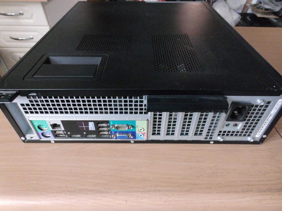 Komputer, jednostka centralna Dell Optiplex 7010