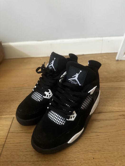 Sprzedam jordan 4 white thunder