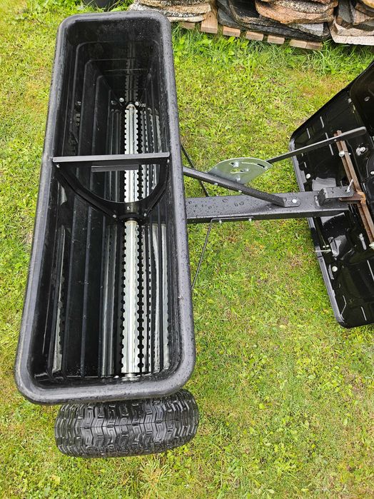 Siewnik Cedrus przyczepka