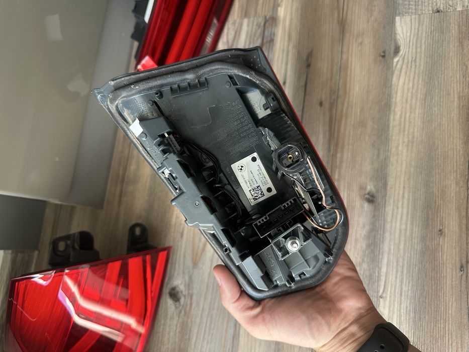 Задні ліхтарі bmw f30 рест орігінал Америка