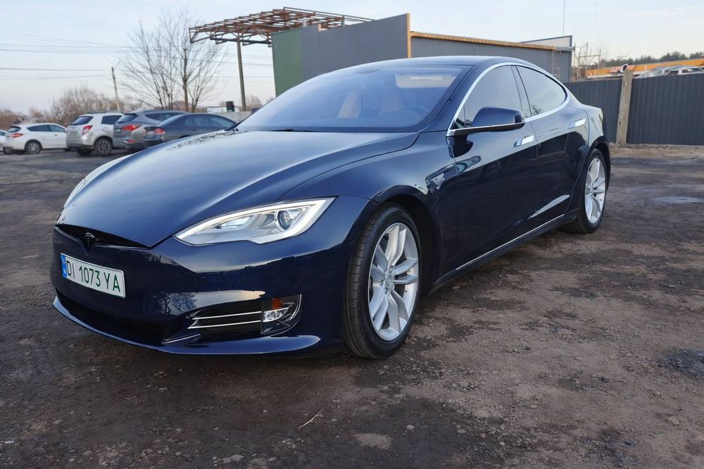 Tesla Model S