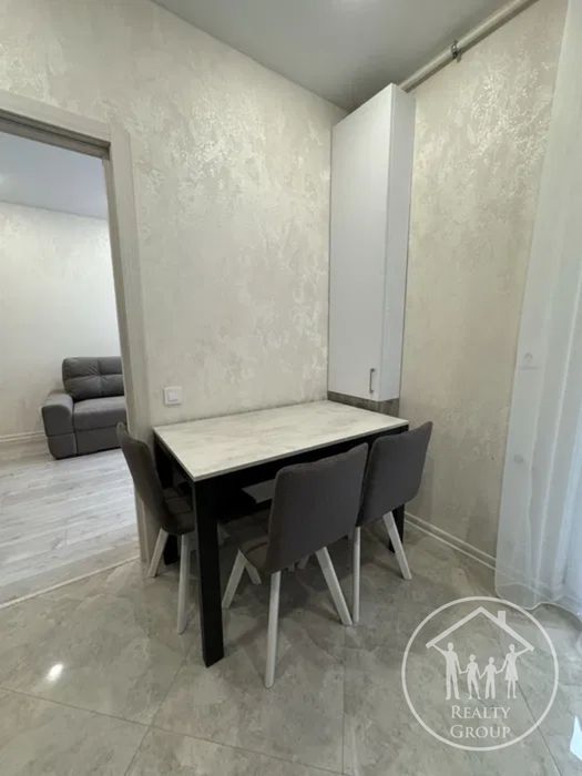 Оренда 1-кімнатної сучасної квартири, Сихівський район